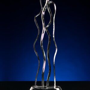 GIFTABLE! Lucy Phelps 18" Modern Lucite Sculpture " LOVERS" couple embracing
